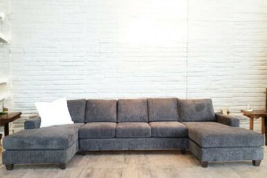 clippersectionalwith2xchaises140x64x38