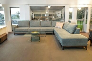 priyanka3piecesectional146x126x38